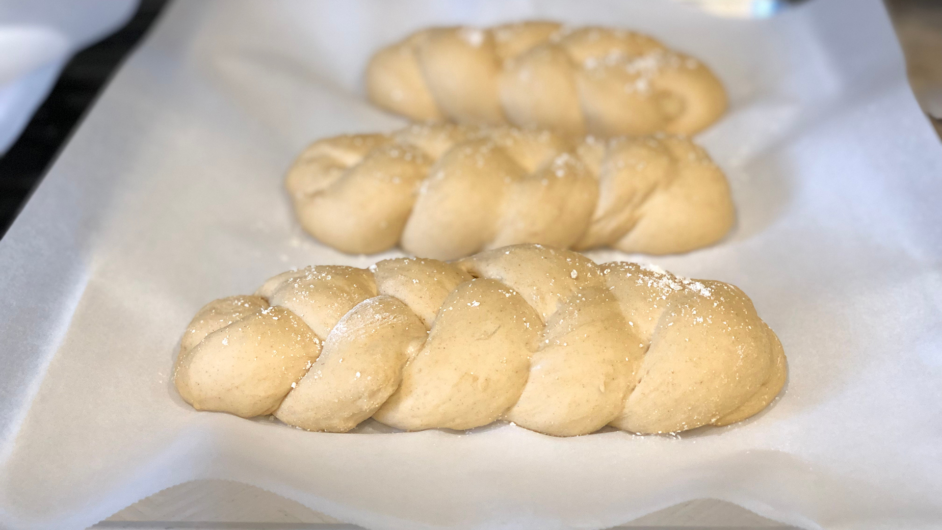 challah bread